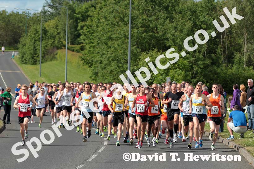 Start of the Newton Aycliffe 10k Road Race..